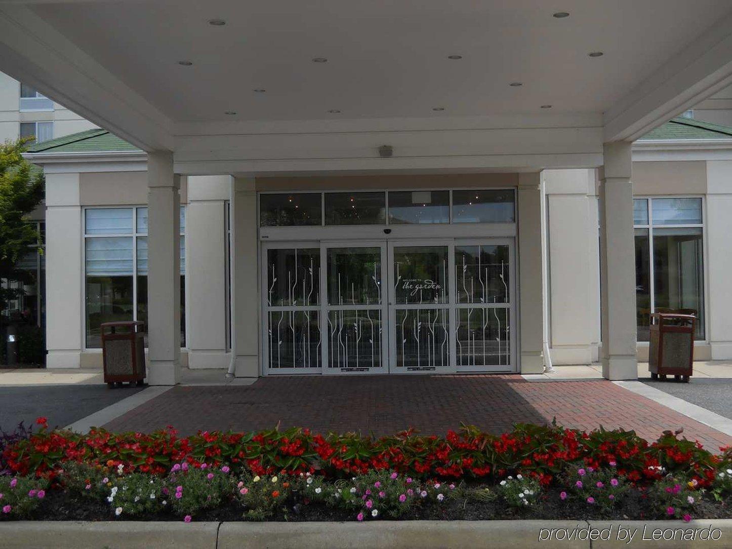 Hilton Garden Inn Chesapeake Greenbrier Exterior photo